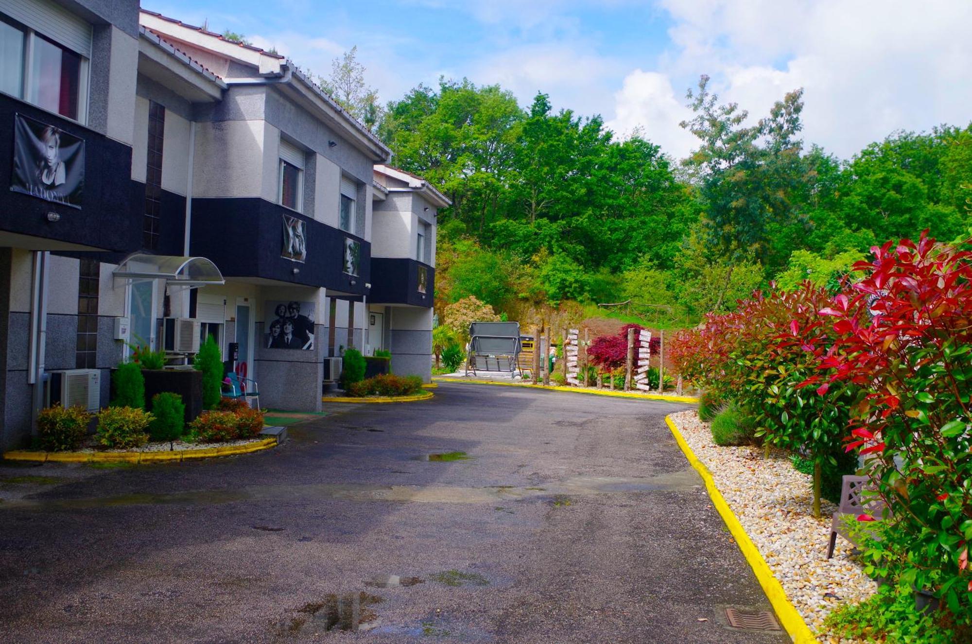 Hotel Apartamentos Rock Star Taboadela エクステリア 写真