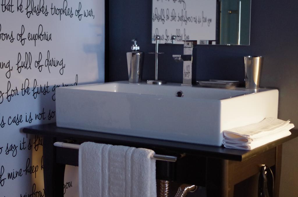 Hotel Apartamentos Rock Star Taboadela 部屋 写真